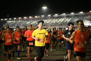 BIB: 2245, 25544, 21678, 22021
                            <button type="button" onclick="openModal(10664662)" class="btn btn-primary btn-sm float-right btn-popup" data-toggle="modal" data-target=".modal-high-quality">
                        <i class="fas fa-shopping-cart"></i> Add to Cart
                    </button>
                                            <button type="button" onclick="isThisMe(10664662, true)" class="btn btn-success btn-sm float-right btn-popup btn-isme hidden" data-toggle="tooltip" data-placement="bottom" title="นี่คือรูปของคุณใช่ไหม คลิกที่นี่เพื่อเอาเข้าอัลบั้ม">
                        <i class="fas fa-plus"></i> Add to album
                    </button>
                    <button type="button" onclick="isThisMe(10664662, false)" class="btn btn-warning btn-sm float-right btn-popup btn-isnotme hidden">
                        <i class="fas fa-ban"></i> Remove from album
                    </button>